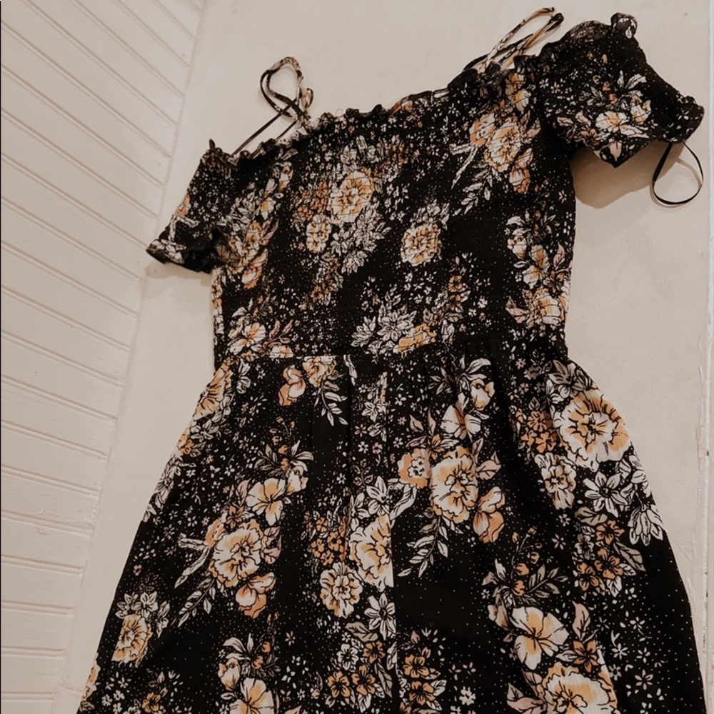 Love Tree Off The Shoulder Romper